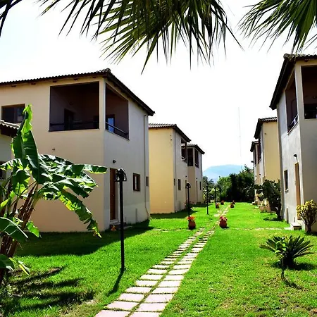 Olea Village Nyaraló Laganász