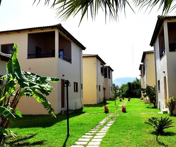 Olea Village بيت للعطل لاغاناس