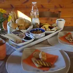Olea Village Laganász