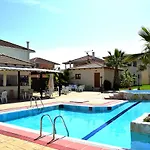 Olea Village Nyaraló